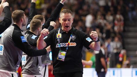 Bis 2027 Alfred Gislason Bleibt Handball Bundestrainer