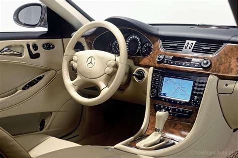 Mercedes Benz CLS W219 320 CDI 224 KM 2007 Liftback Skrzynia Automat