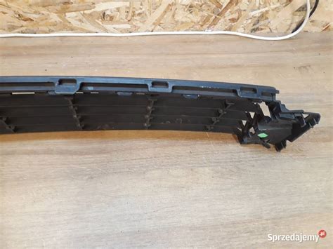 VW POLO V LIFT 6C KRATKA ŚRODKOWA ZDERZAKA PRZÓD 6C0853949LH Międzychód