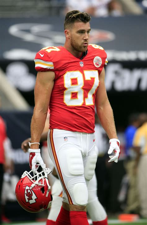 🔥 Free Download Travis Kelce American Football by @rjohnson27