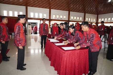 Pemerintah Kabupaten Sragen Wabup Suroto Lantik Pns Pejabat