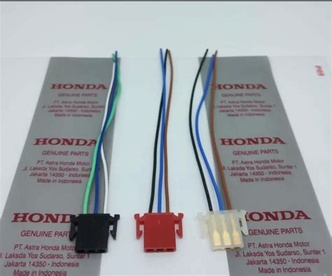 Soket Tombol Klakson Stater Dim Dimmer HONDA YAMAHA SUZUKI Soket 3