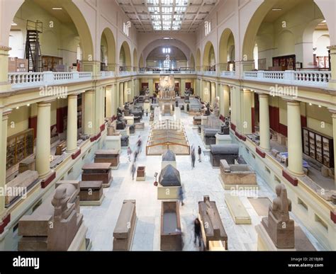 Cairo Egypt Museum Main Hall Hi Res Stock Photography And Images Alamy