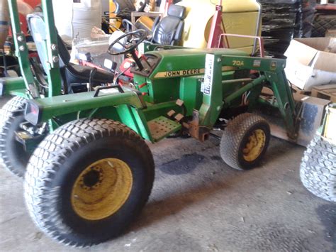 John Deere 855 Tractor Cw John Deere 70a Front Loader And Bucket On