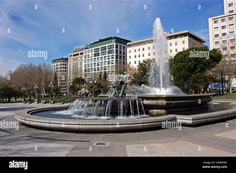 Fountain in the Plaza Espana, Madrid, Spain, Western Europe Stock Photo ...