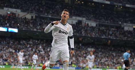 Real Madrid set to strike new Bwin partnership with Emirates deal ...