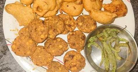 Chanadal Masala Vada And Onion Bhaji With Fried Chillies Recipe By