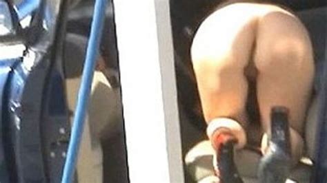 Naked In The Big Wheel Aude Ass Exhibitionnism Clips4sale