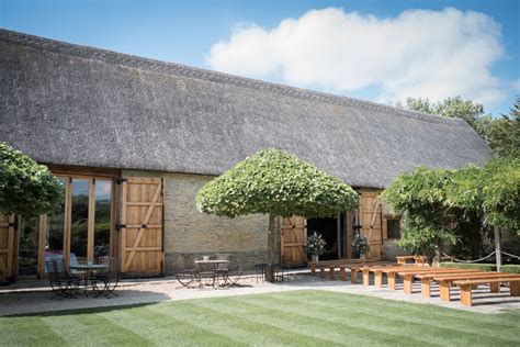 The Tythe Barn, Launton Wedding Venue, Oxfordshire | Wedinspire