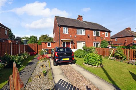 3 Bed Semi Detached House For Sale In Asquith Avenue Morley Leeds