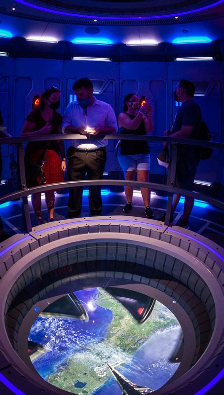 Photos Video Inside Space Restaurant In Epcot At Disney World