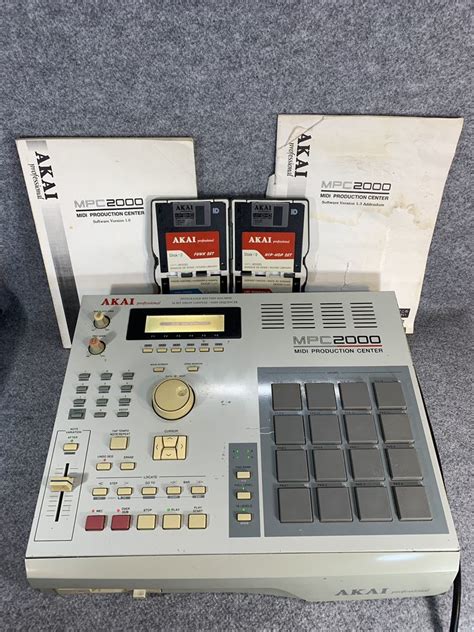 アカイ プロフェッショナル Akai Professional サンプラー Mpc2000 説明書 フロッピー セット ジャンクサンプラー