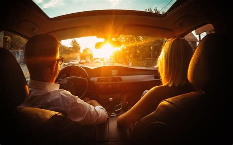 How To Avoid The Dangers Of Sun Glare While Driving Anthem