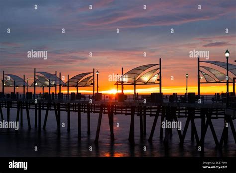 Redondo Beach Pier at sunset, Redondo Beach, California, USA Stock ...