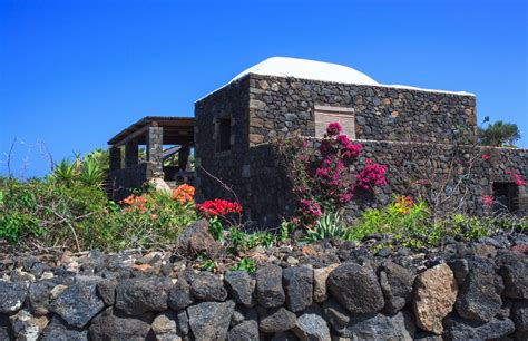 Pantelleria Come Arrivare Dove Dormire E Spiagge Sicilia Info