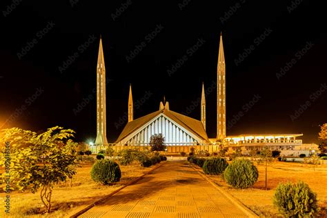 Faisal Masjid Inside