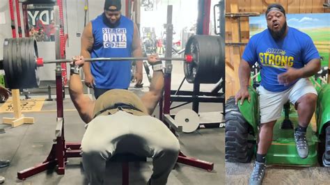 Powerlifter Julius Maddox Smashes 700 Lbs 319 Kg Raw Bench Press For