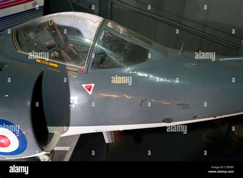 Harrier cockpit hi-res stock photography and images - Alamy