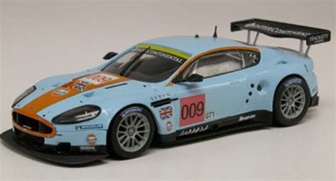 Aston Martin Dbr9 Gulf Race Car Starter Set Plastic Model Car Truck