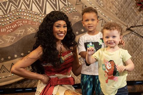 disney animal kingdom ticket cost 10