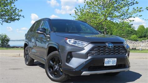 Driving By Numbers Canada S Top 10 Best Selling Suvs And Crossovers In 2021 S First Half Driving