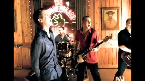 Vidéo 3 Doors Down Clip De Kryptonite Purepeople