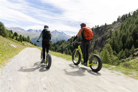 Downhill Trottinett Auf Corviglia Engadin St Moritz Mountains