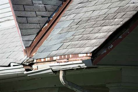 How To Fix Sagging Gutters