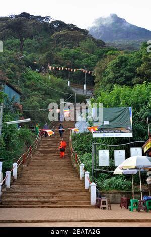 Adam S Peak Sri Lanka Stock Photo Alamy