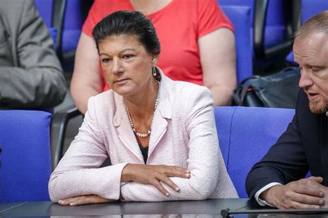 Sahra Wagenknecht Politikerin Gr Ndet Eigene Partei