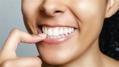 ¿qué Es La Periodoncia Y Cuándo Es Necesaria Clínica Aya Estudio Dental