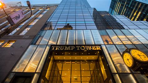 Trump Tower / Trump Tower Fire Leaves 1 Resident Dead 6 Firefighters ...