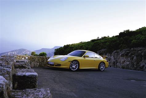 Porsche 996 Gt3 In Speed Yellow