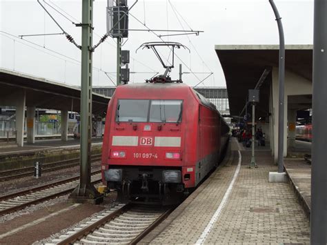 Db Fernverkehr An Einen Ic Am In Heidelberg Hbf