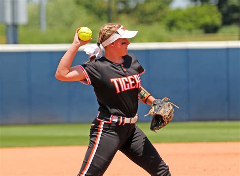 Photos Clearfield Wins First Pennsylvania State Softball Championship