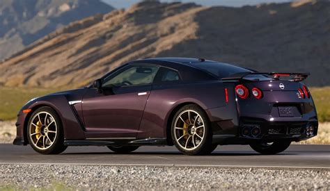 Nissan GT R T Spec Takumi Edition 2024 EN WHEELZ ME