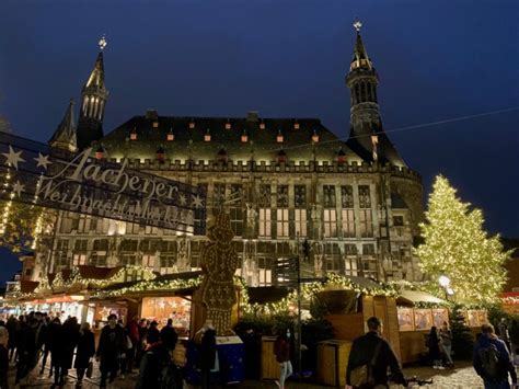 Das Aachener Printenmädchen Symbol für das leckere Traditionsgebäck