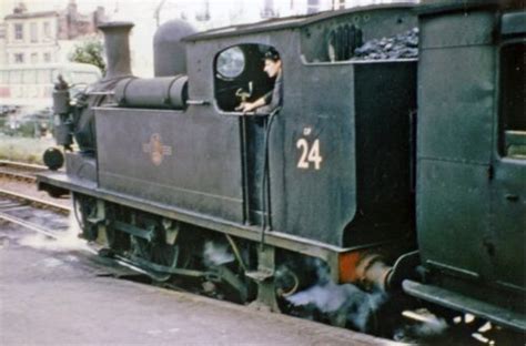 Photo Sr Ex Lswr Adams O2 Class 0 4 4t No W24 Calbourne At Ryde