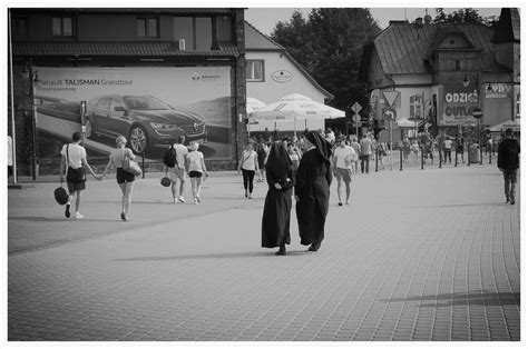 Monjas Caminar Foto Gratis En Pixabay Pixabay