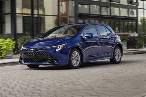 2023 Toyota Corolla Hatchback MPG & Gas Mileage Data | Edmunds