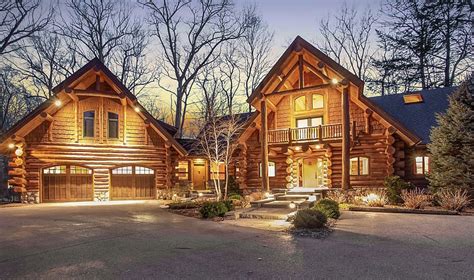 Timber Wolf Handcrafted Log Homes | Northern Michigan