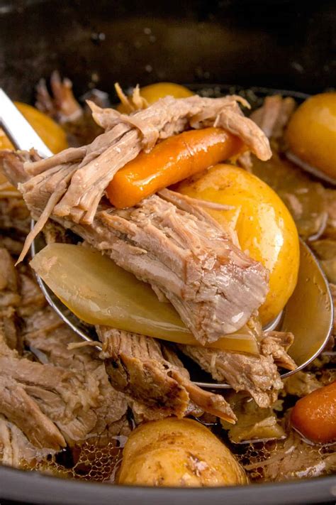 Easy Sirloin Tip Roast in the Crock Pot | Everyday Family Cooking