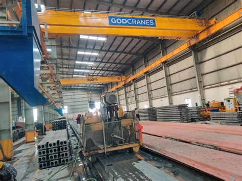 God Box Type Ton Double Girder Eot Crane At Rs In Bavla Id