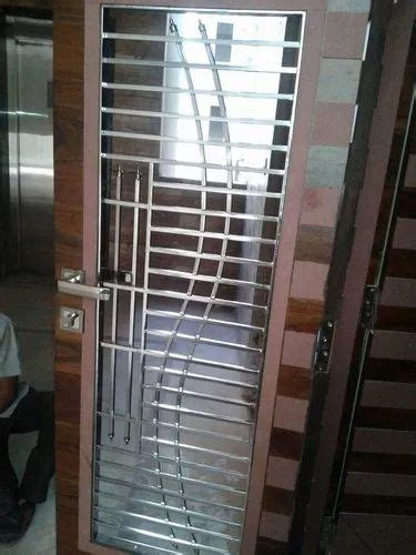 Jindal Steel Stainless Steel Ss Grill Designer Gate For Home At Rs 550