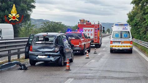 Incidente Sulla Ss Dcn Conducente Soccorsa E Trasportata A Nuoro