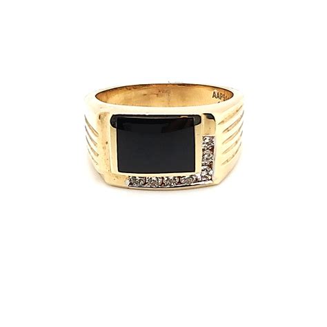 Men’s Yellow Gold Onyx & Diamond Ring – Artistic Jewelers