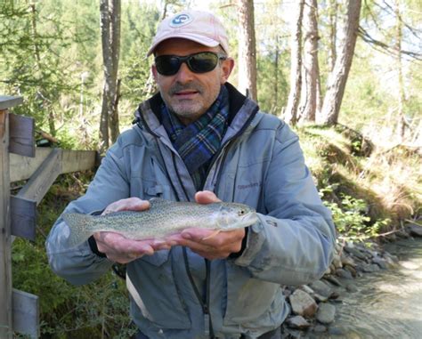 S Jour Stage Peche De La Truite Et De L Omble De Fontaine La Mouche