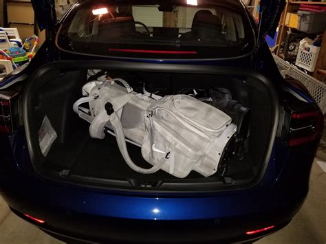 Tesla Model 3 Golf Bags Vangoghexhibition2019