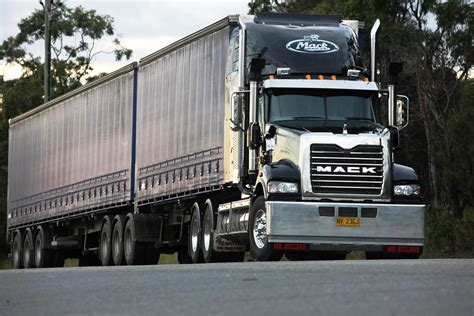 Mack Australia - Trident (a well kept secret) - Modern Mack Truck ...