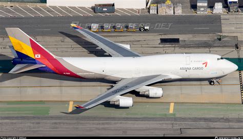 Hl Asiana Airlines Boeing Bdsf Photo By Omgcat Id